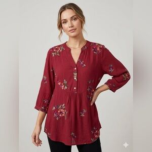 Figueroa & Flower Embroidered Floral Blouse